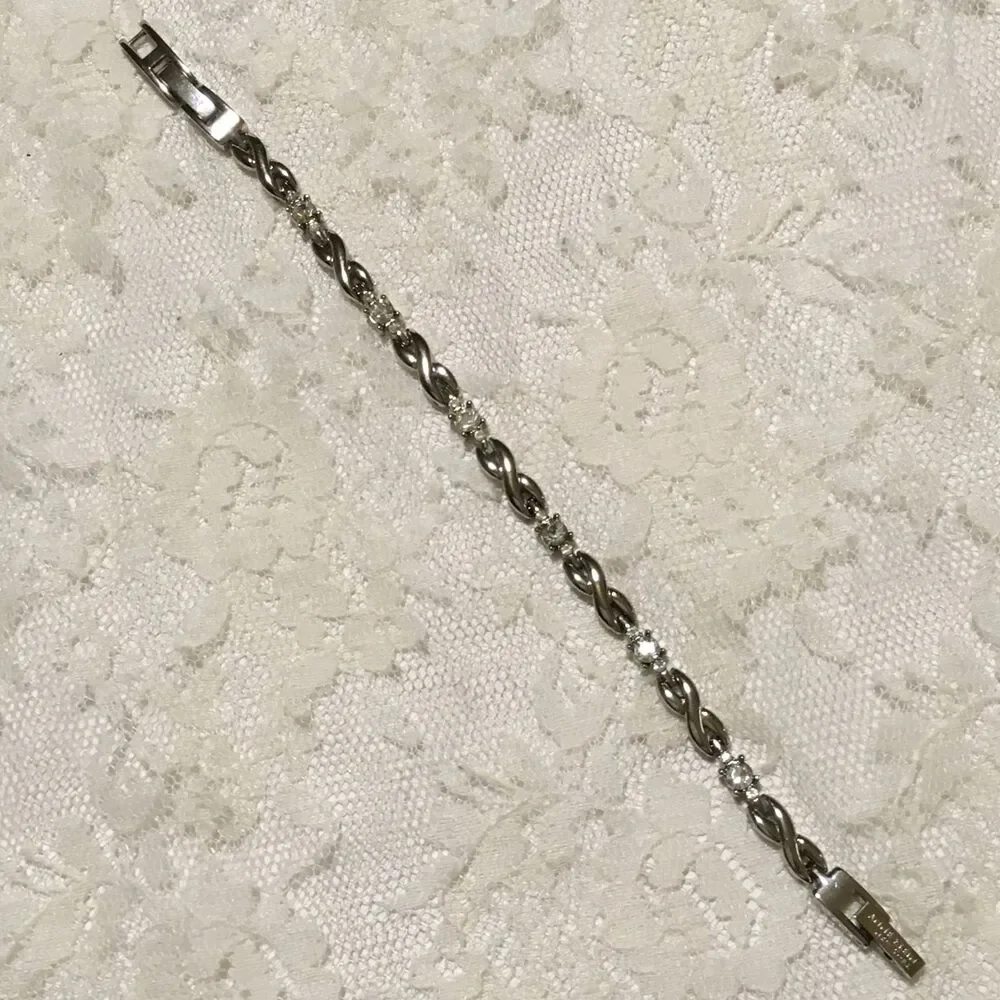 Vintage Anne Kein Chain Bracelet Silver Tone Rhinestone Accents Fold over clasp